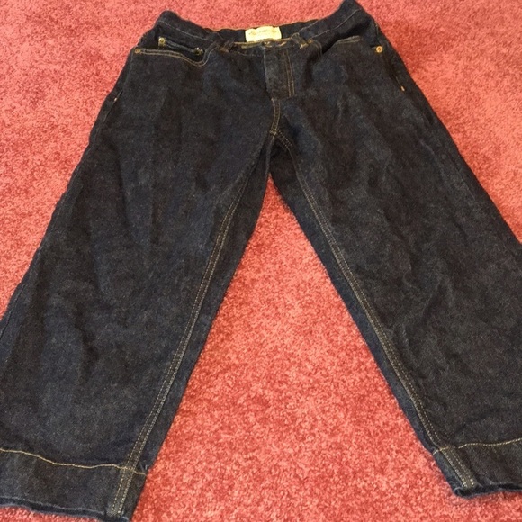 Eddie Bauer Capris - Picture 1 of 3